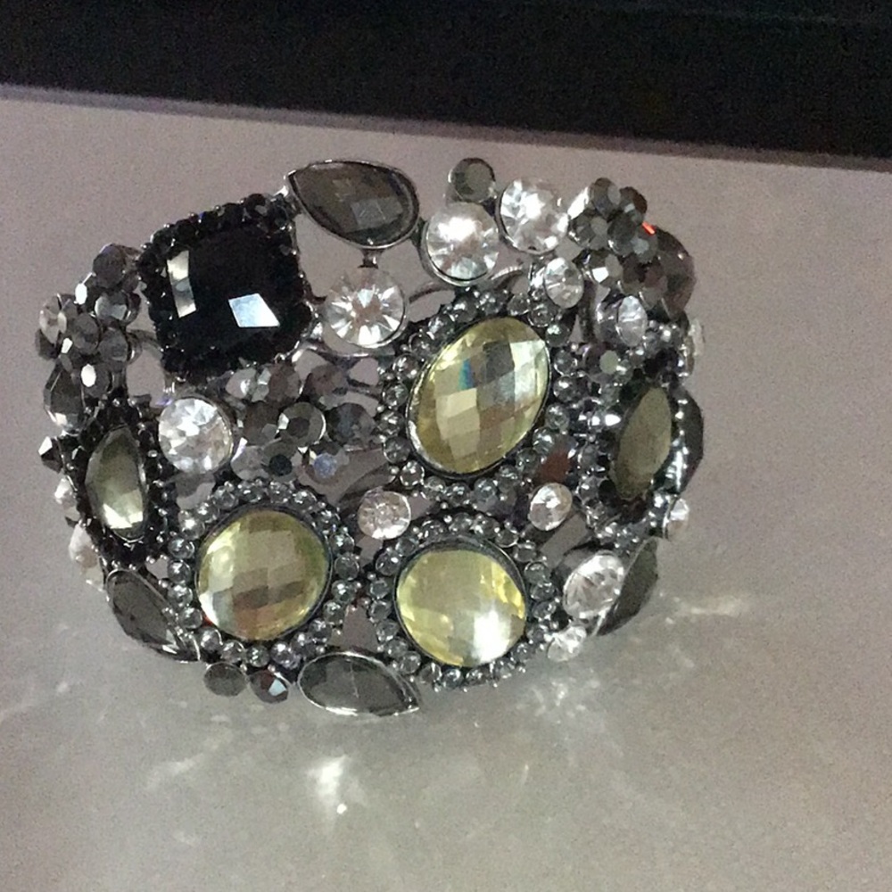 Cuff bracelet
